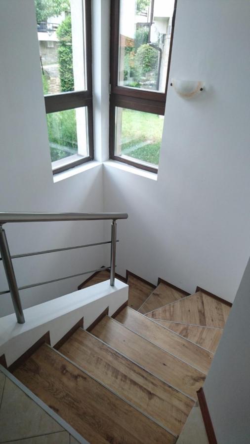Villa Nina - Bay View Villas Kosharitsa エクステリア 写真